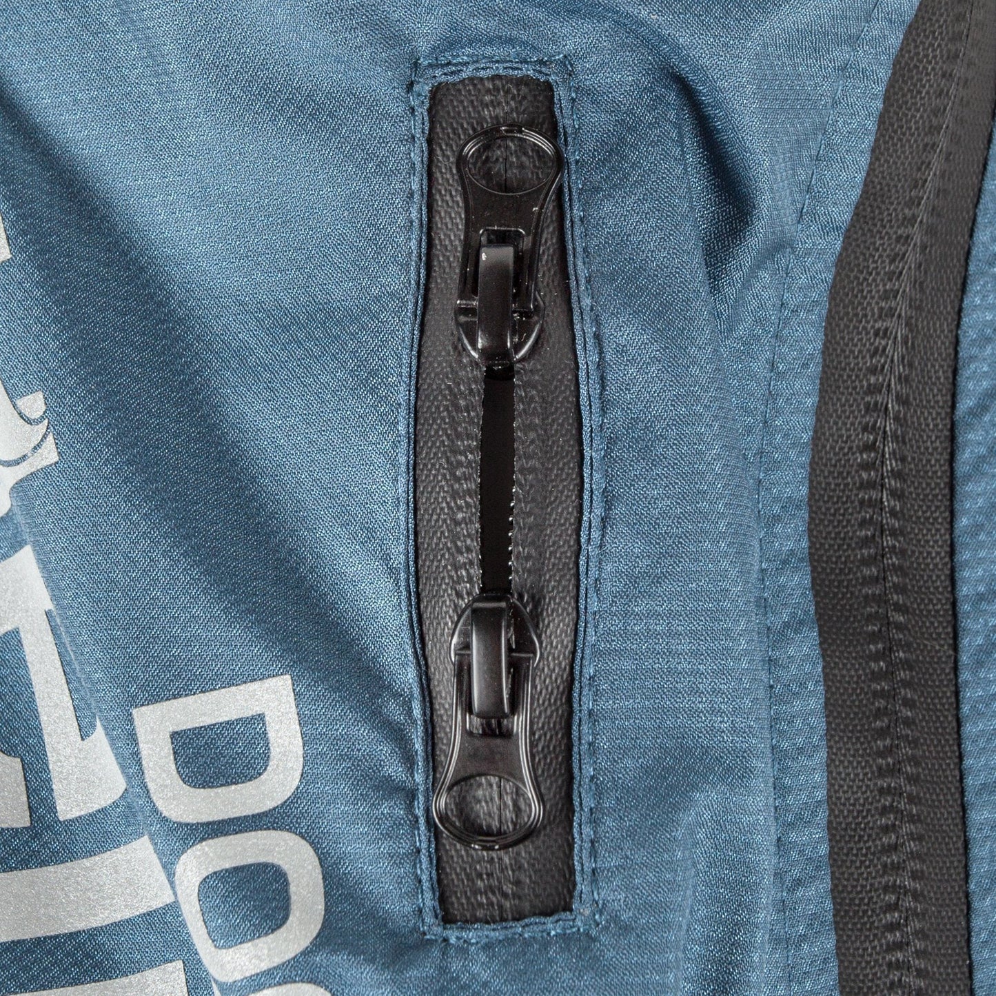 Dog Helios ® 'Hurricanine' Waterproof and Reflective Full Body Dog Coat