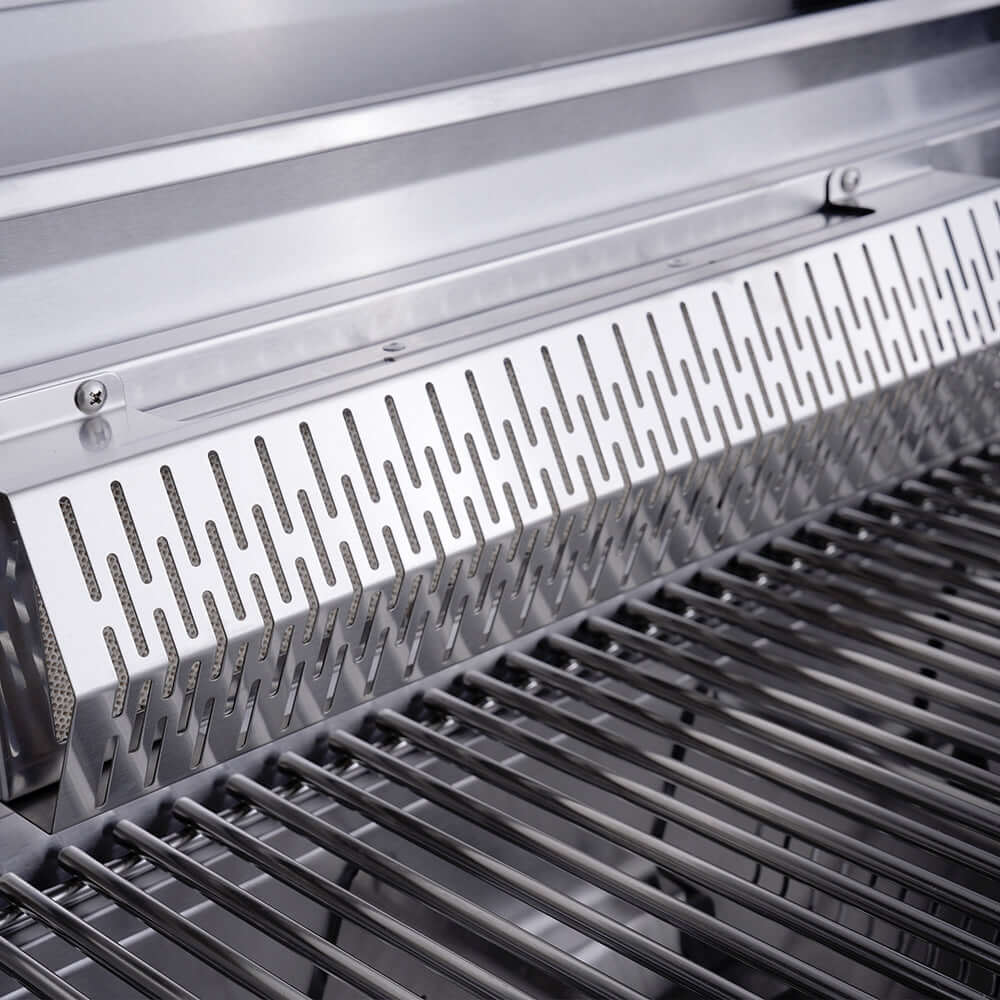 Eminence 605 | Master Power Stainless Natural/Propane Gas Grill