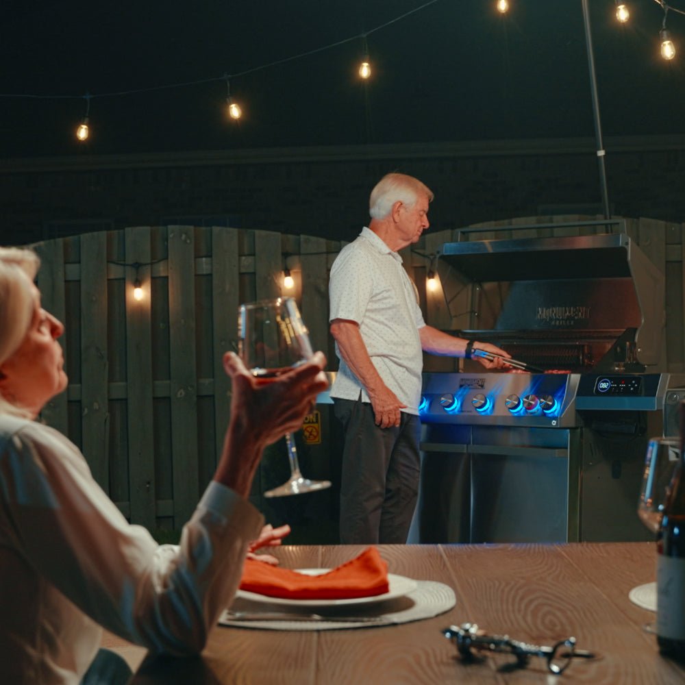 Eminence 605 | Master Power Stainless Natural/Propane Gas Grill