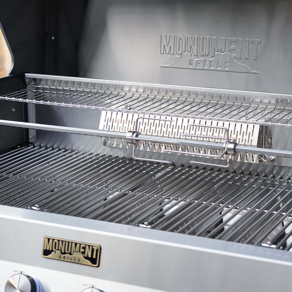 Eminence 605 | Master Power Stainless Natural/Propane Gas Grill
