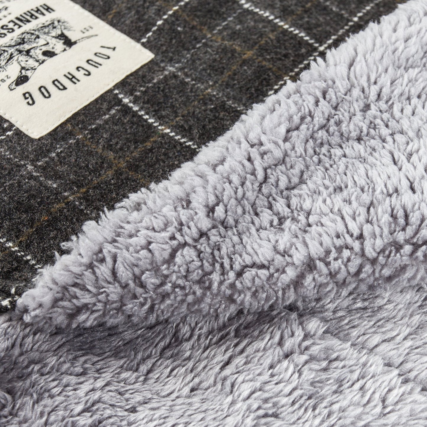 Touchdog ® 2-In-1 Windowpane Plaid Dog Jacket and Matching Reversible Dog Mat